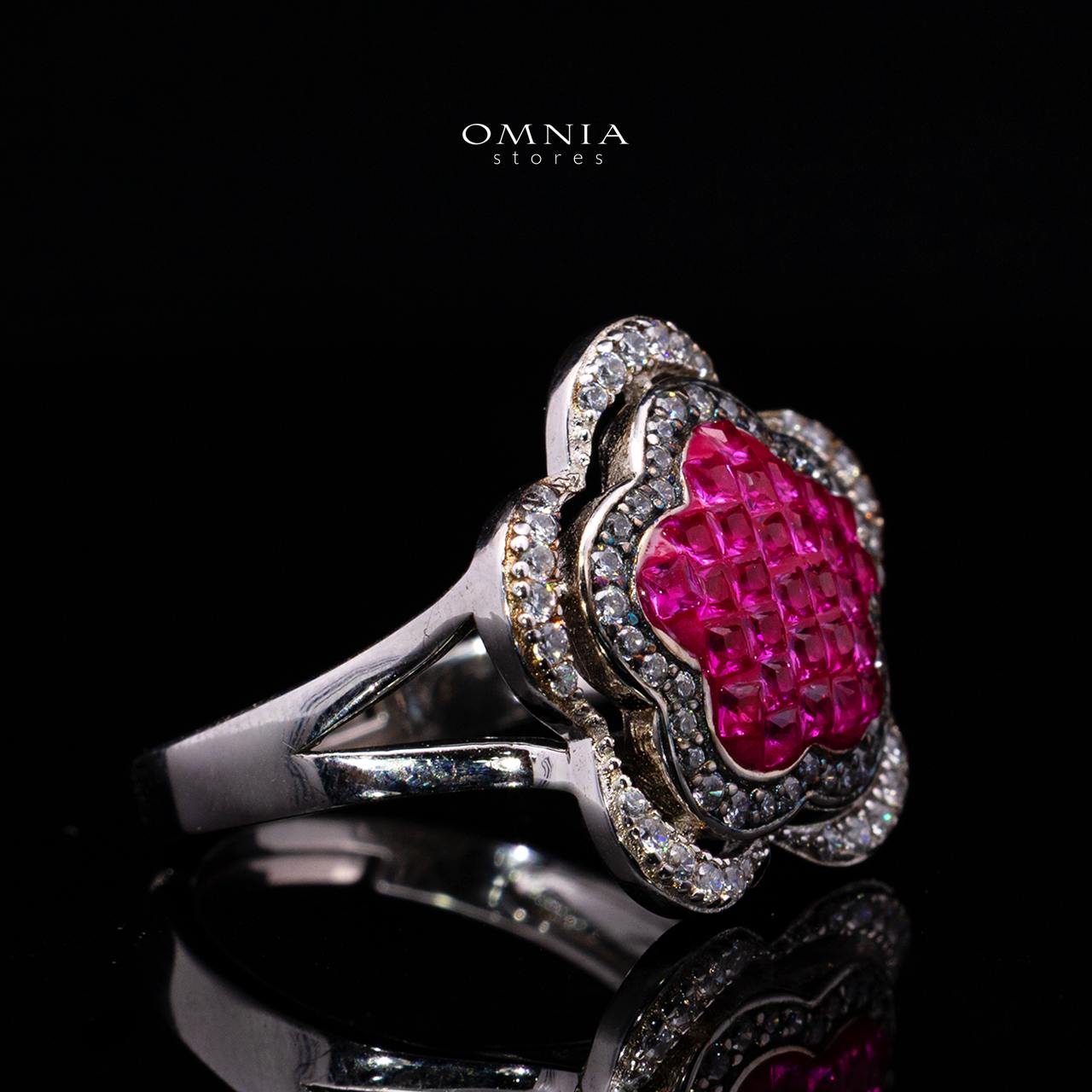 Lamisra Ring with High-Quality Premium Simulated Diamonds in 925 Sterling Silver - Image 3