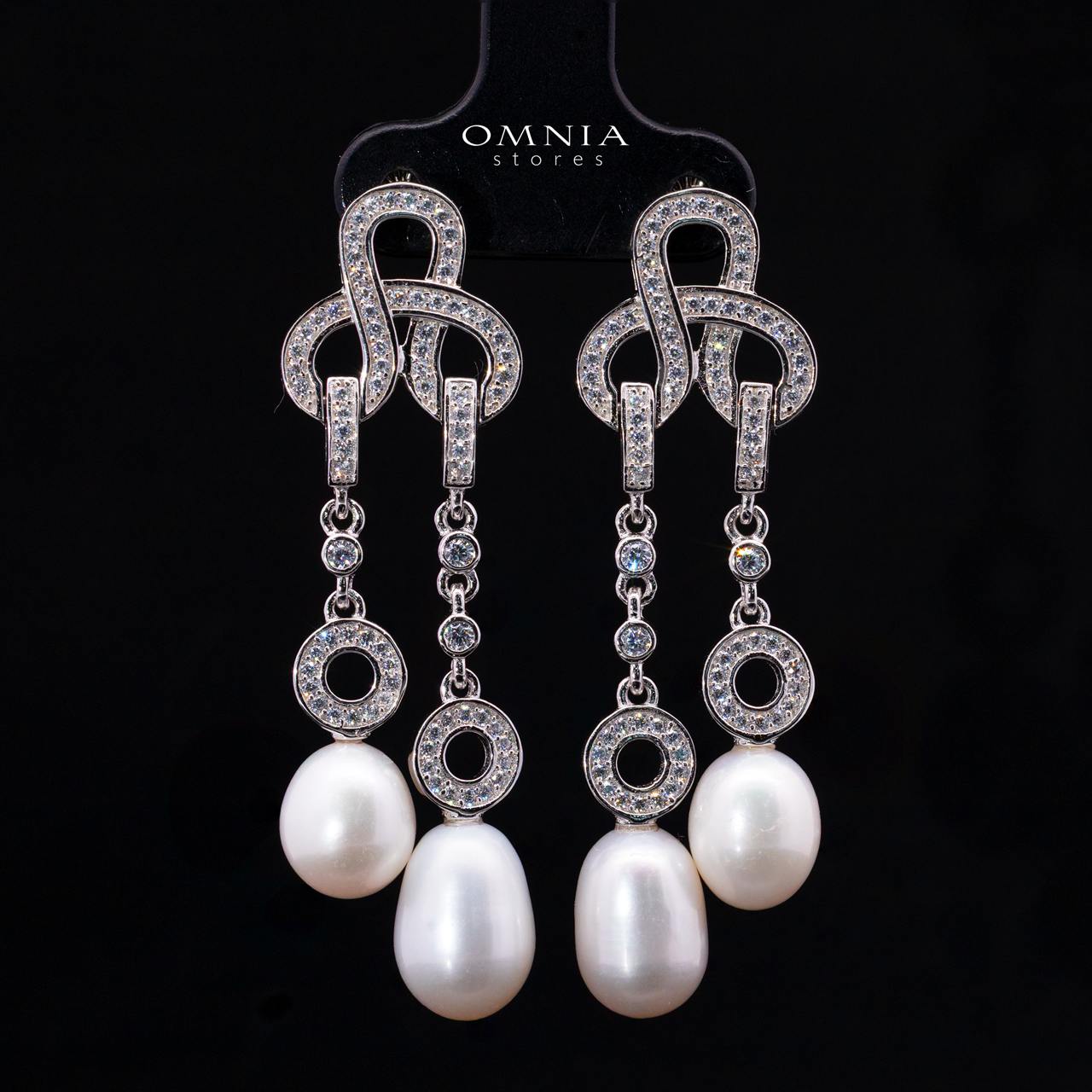 Jaleesa Fresh Water Pearl Necklace and Earring Set with High-Quality Simulated Diamonds in 925 Silver - Image 3