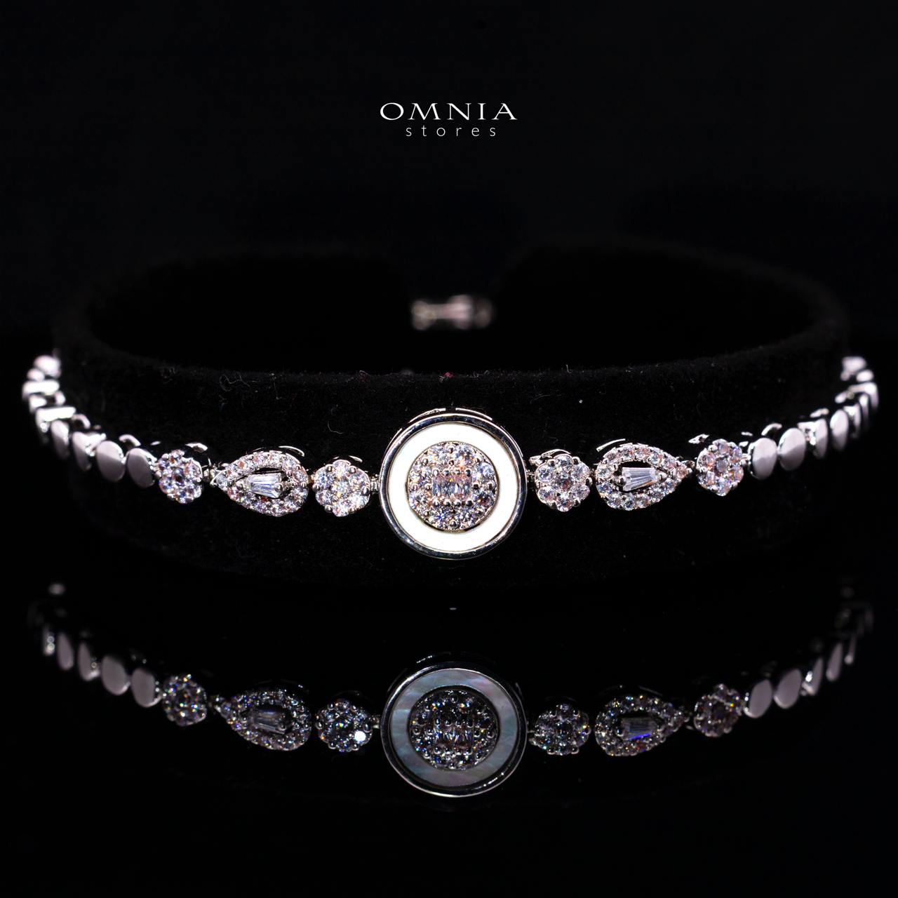 Asteria Luxury Bridal Full Set with High-Quality Simulated Diamonds and Premium Rhodium Plating - Image 3