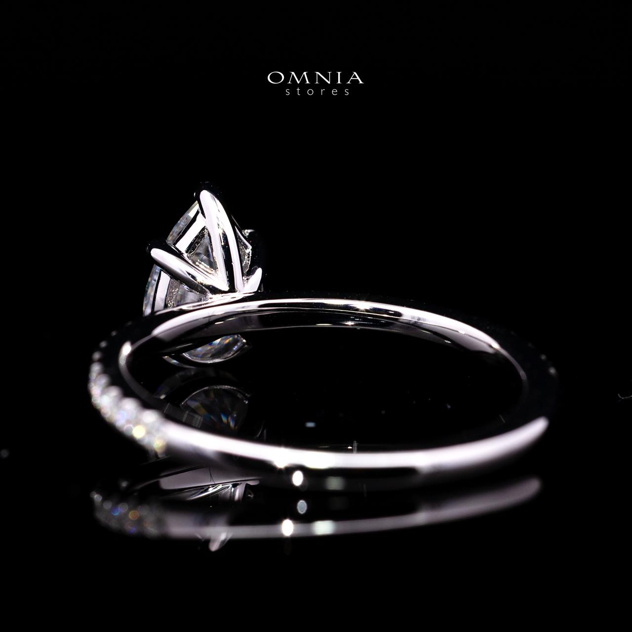 Tilda Pear-Cut Moissanite Ring 6x9mm (1.5CT) with Certificate in 925 Sterling Silver - Image 4