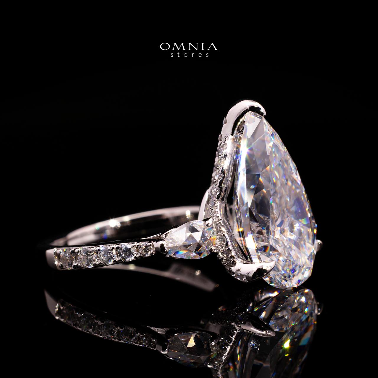 Janel Ring with High-Quality Premium Simulated Diamonds in 925 Sterling Silver - Image 3